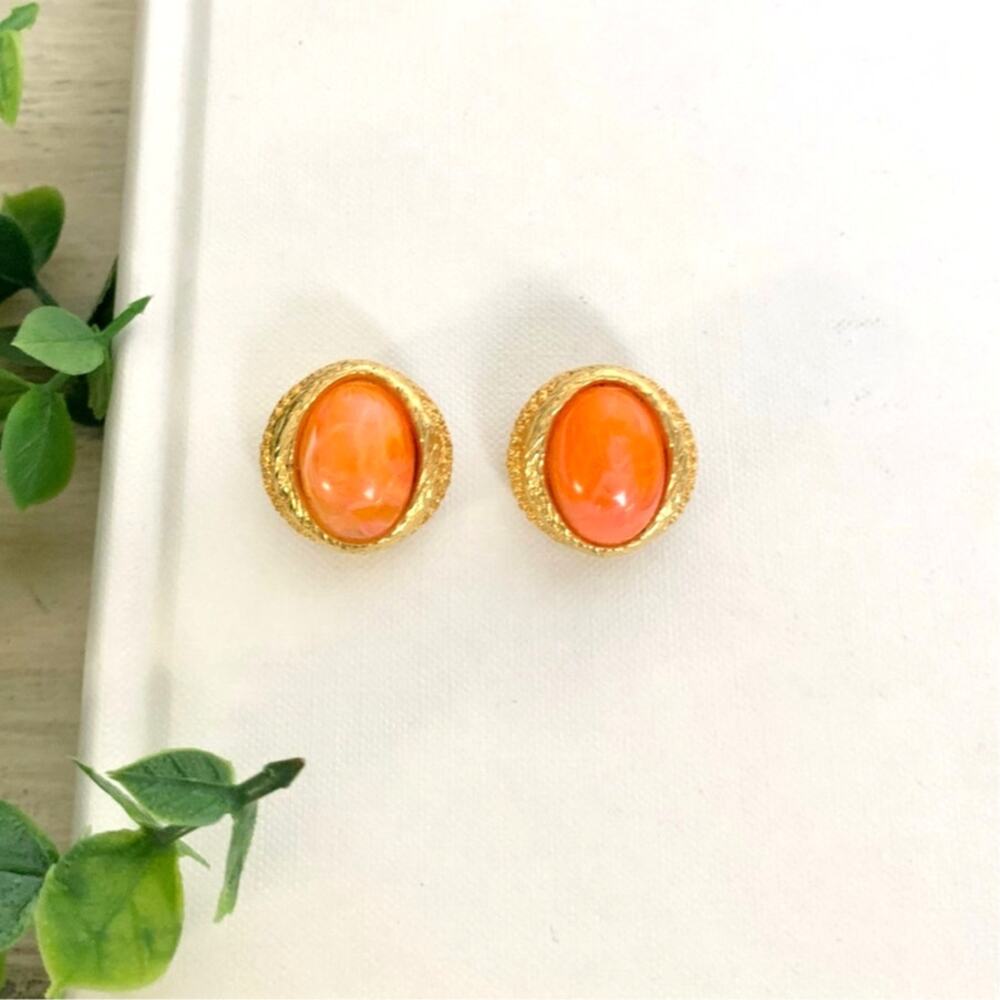 Vintage Orange Swirl Cabochon Clip On Earrings Goldtone Statement Jewelry Glam
